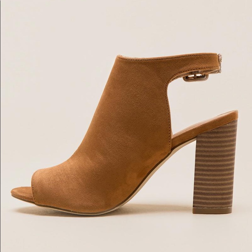 Madden Girl Cognac Beckkie Bootie Sz 8.5